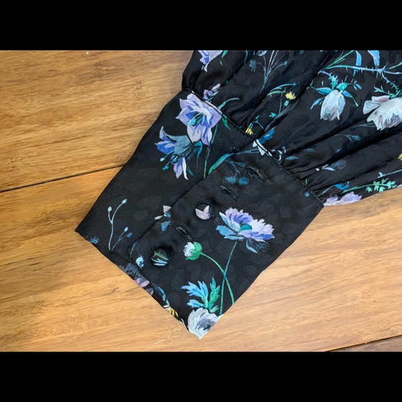 Flor Et. Al one shouldered floral top - Picture 4 of 5